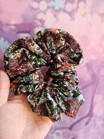Froppy Scrunchie