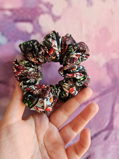 Froppy Scrunchie