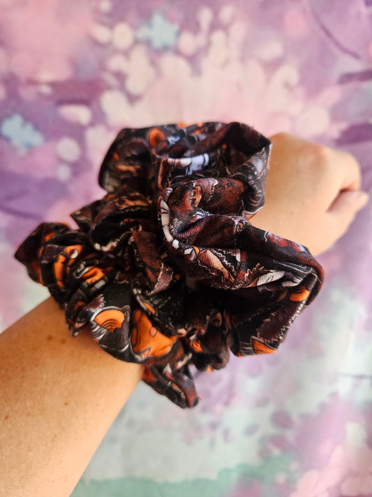 Chainsaw Pochita Scrunchie