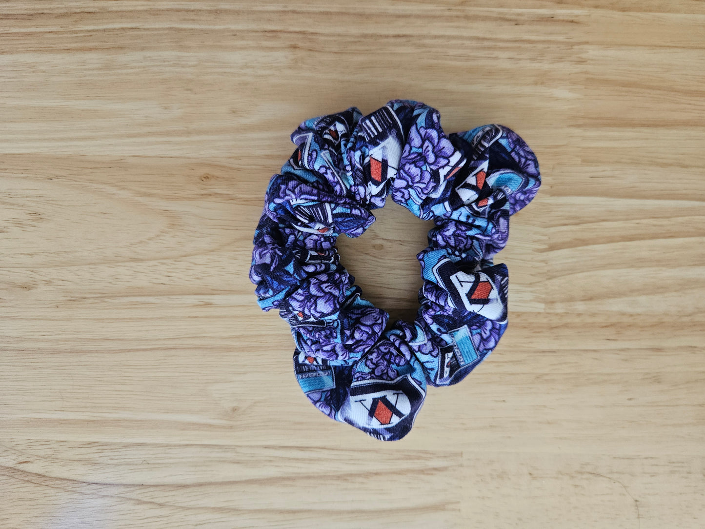 Hunter cards Scrunchie
